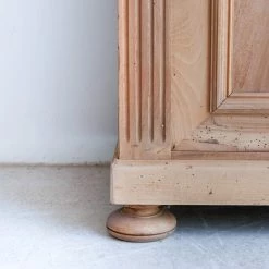 Brand new ๐ Elsie Green Vintage Walnut Vitrine ๐ 30 Elsie Green Vintage Walnut Vitrine