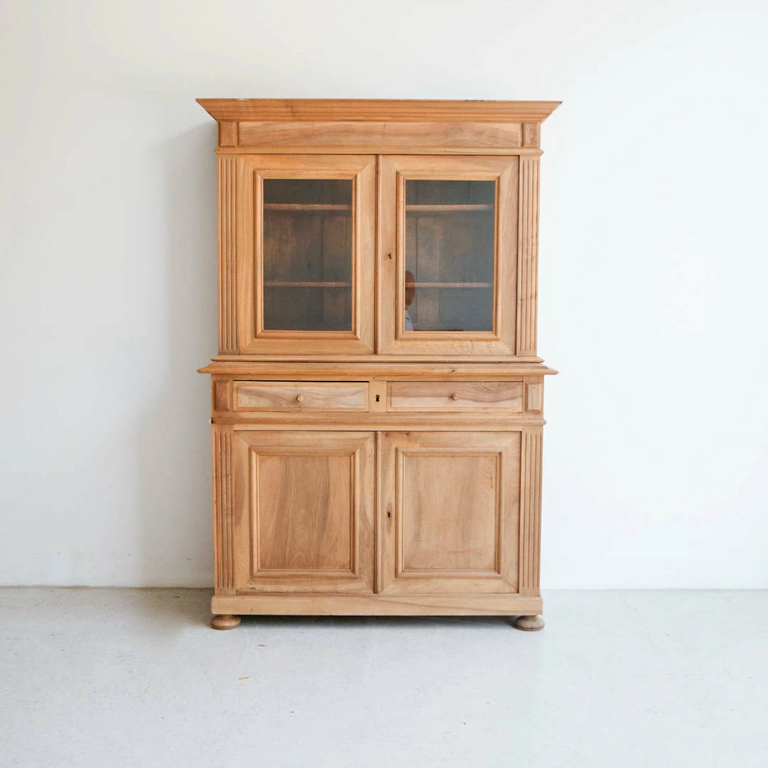 Brand new ๐ Elsie Green Vintage Walnut Vitrine ๐ 4 Elsie Green Vintage Walnut Vitrine