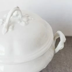 Elsie Green What's New Beautiful Basic Vintage Serveware | Tureen
