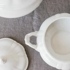 Elsie Green What's New Beautiful Basic Vintage Serveware | Tureen