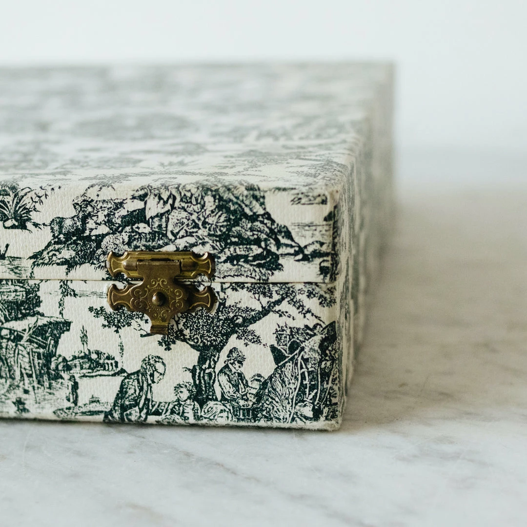 Discount ❤️ Elsie Green Set Of Flatware In Toile Box What's New 🥰 6 Elsie Green Set Of Flatware In Toile Box What's New