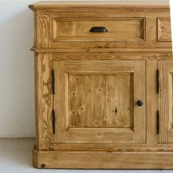 Brand new 🎉 Custom Furniture Reclaimed Wood Buffet & Hutch ❤️ 48 Custom Furniture Reclaimed Wood Buffet & Hutch