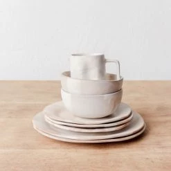 Elsie Green Classic Dinnerware