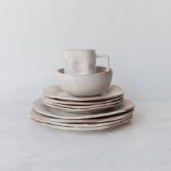 Elsie Green Classic Dinnerware