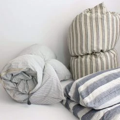 Elsie Green What's New Throwbed